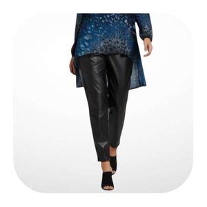NWT Juicy Couture size 30 black barrel faux leather pants